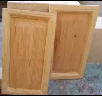 Puertas de cocina fabricadas con fresas cmt en fresadora portatil