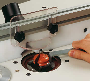 llave-cambio-fresa-mesa-cmt