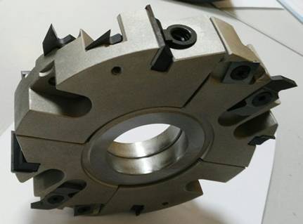 Portacuchillas universal para machiembrar